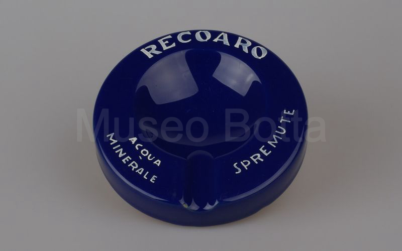 RECOARO - ACQUA MINERALE - SPREMUTE posacenere blu con scritte bianche