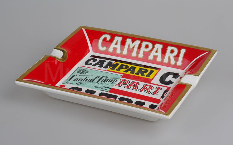 CAMPARI IL MANIFESTO di B. Munari posacenere rosso bordo oro