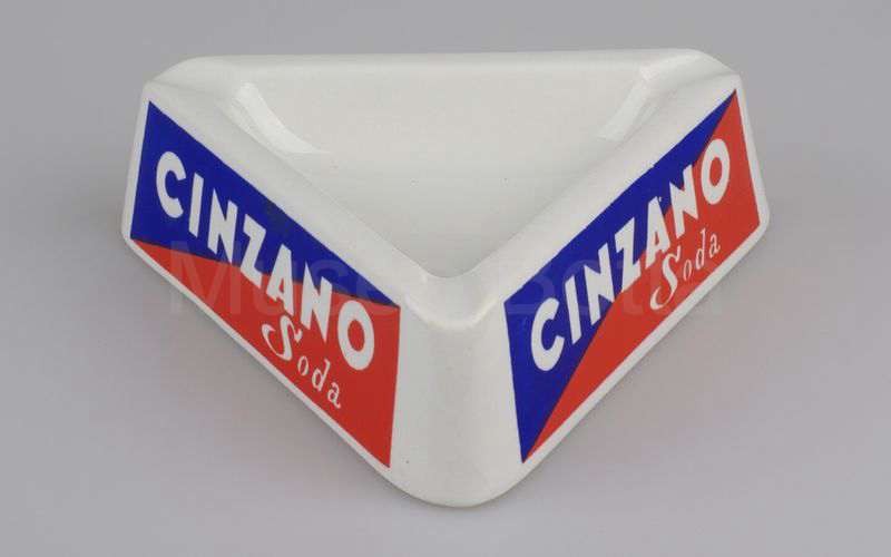 CINZANO SODA posacenere triangolare