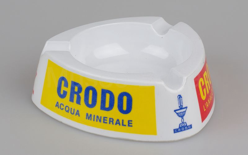 CRODO ACQUA MINERALE - CRODINO L'ANALCOLICO BIONDO posacenere triangolare