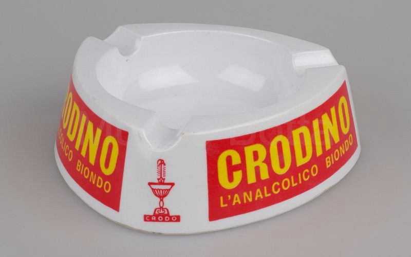 CRODO ACQUA MINERALE - CRODINO L'ANALCOLICO BIONDO posacenere triangolare