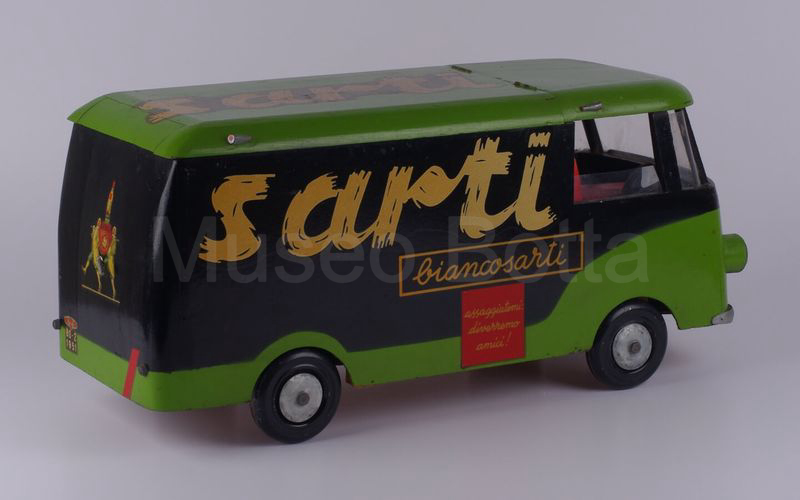 SARTI 3 VALLETTI - SARTI BIANCOSARTI camion pubblicitario in legno