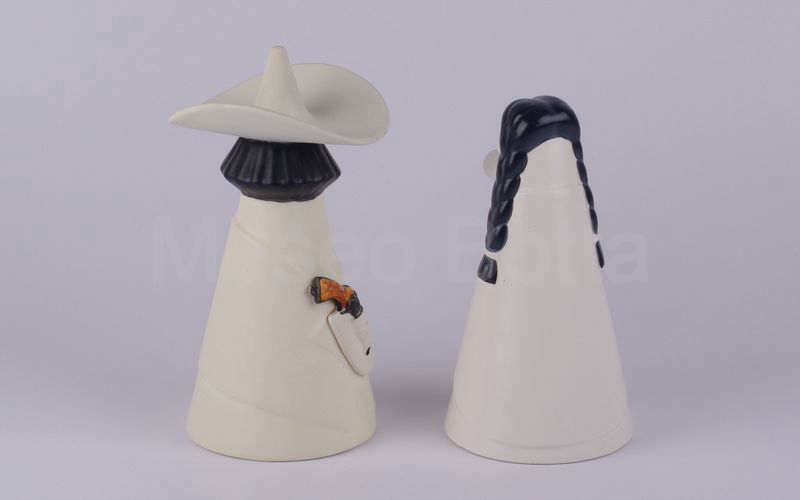 LAVAZZA Caballero e Carmencita in ceramica (centenario Lavazza)