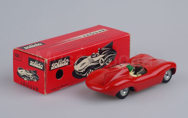 SOLIDO (100-6a) Jaguar D Type 1954 Le Mans rosso vivo