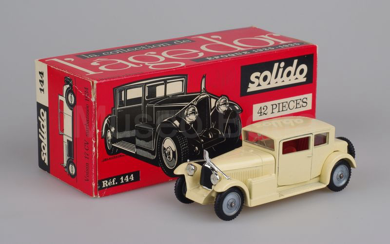 SOLIDO (144-2a) Voisin C24 Carène 1934 crema