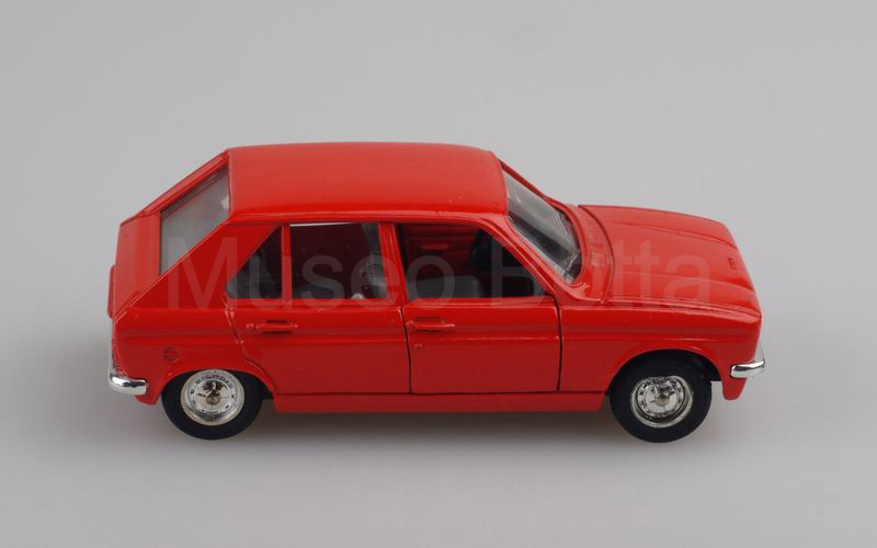 SOLIDO (12-1) Peugeot 104 1972-1975 rosso arancio