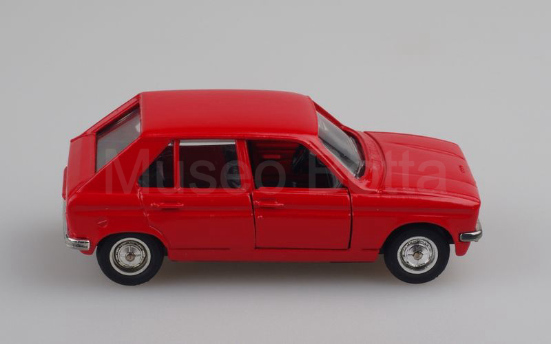 SOLIDO (12-2) Peugeot 104 1972-1975 rosso