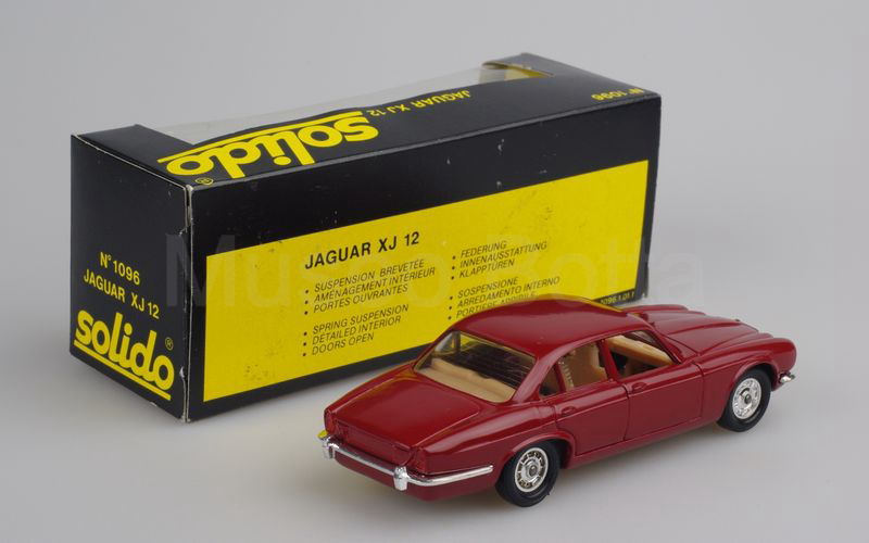 SOLIDO (1096-1) Jaguar XJ 12 berlina Series III 1979-1986 bordeaux