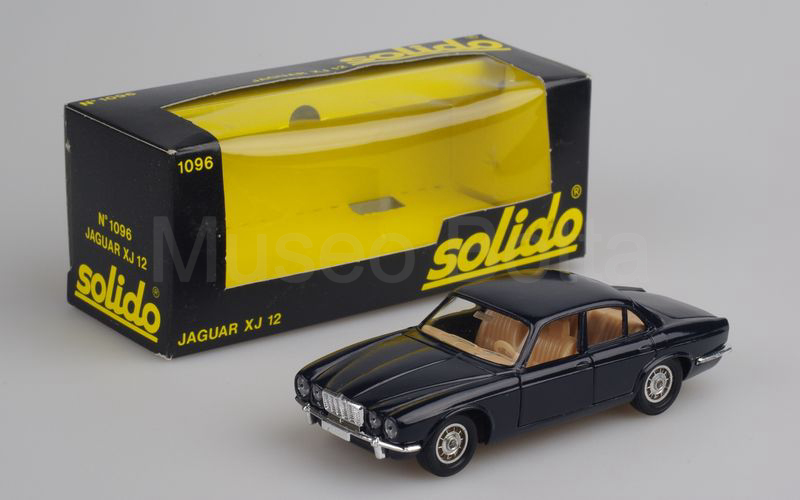 SOLIDO (1096-2) Jaguar XJ 12 berlina Series III 1979-1986 blu nero