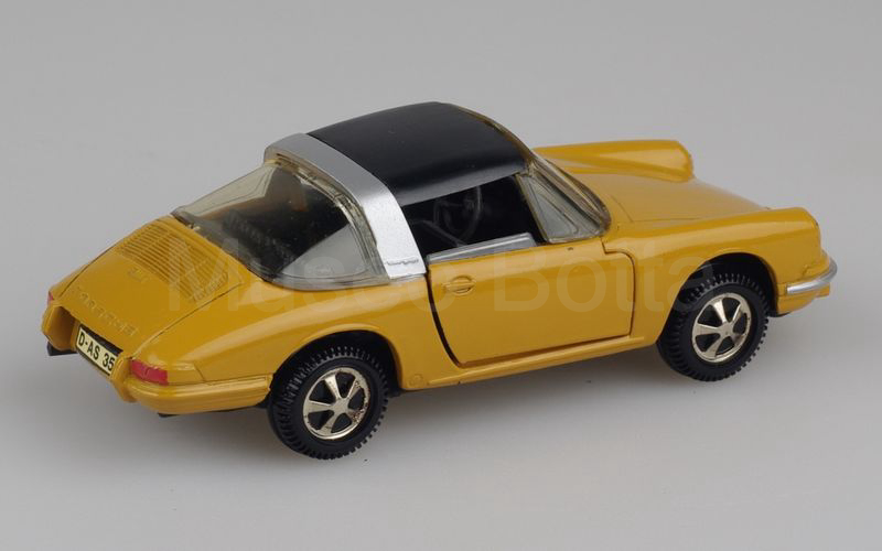 MÄRKLIN (1800) Porsche 911 2.0 Targa chiuso 1966-1968 senape