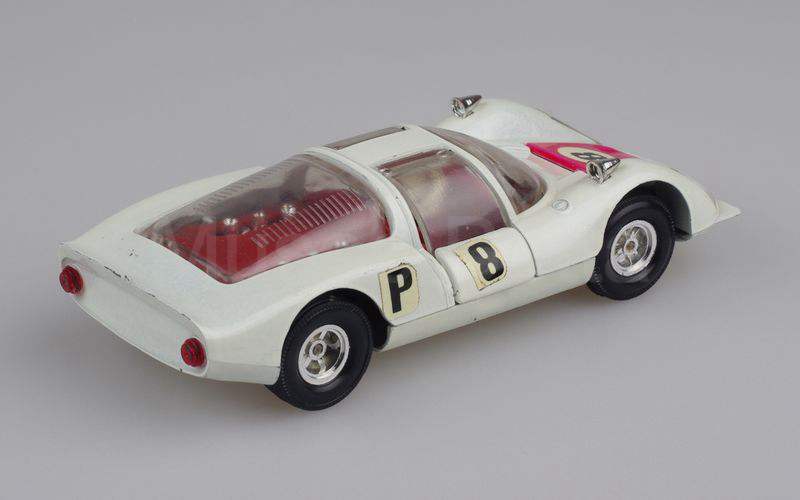 GAMA (9601) Porsche 906 coupé 1966 bianco