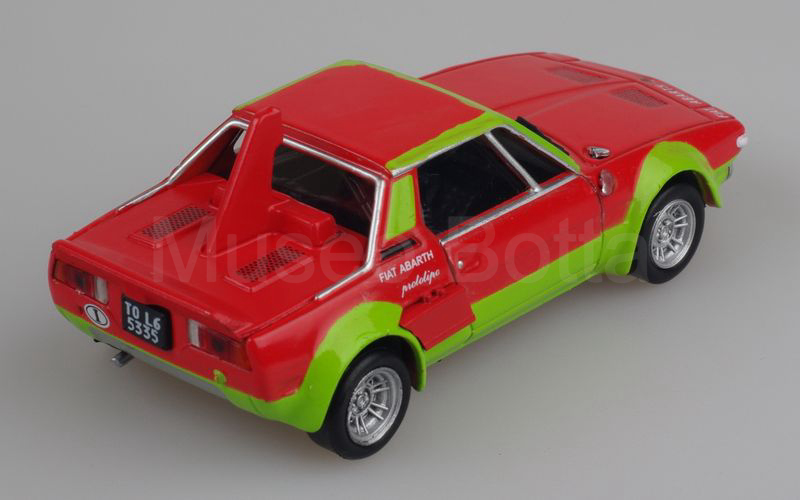 METRO per HACHETTE-ABARTH COLLECTION (vol. 14) Fiat Abarth X1-9 1800 Prototipo 1974 rosso-verde