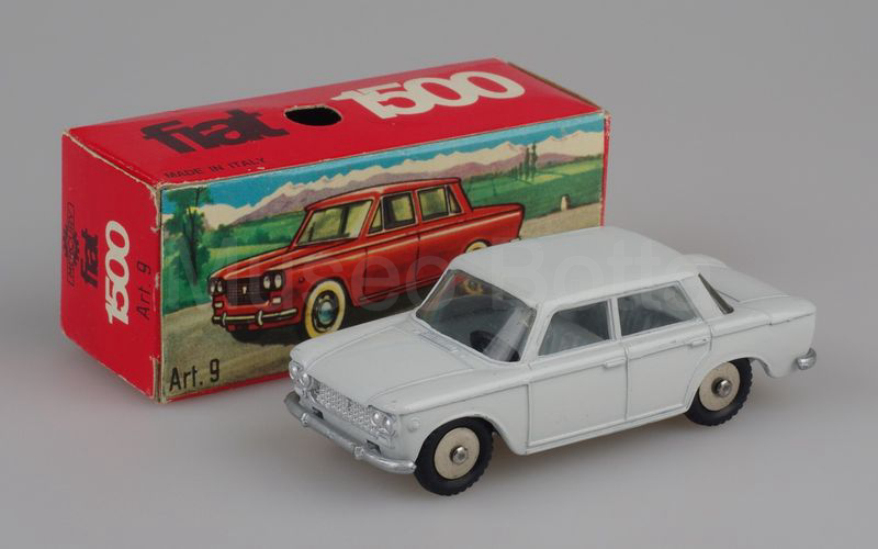 MERCURY 1:48 (9) Fiat 1500 berlina 1961/1964 2° tipo bianco sporco