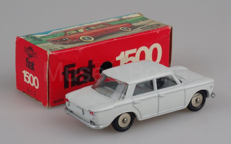 MERCURY 1:48 (9) Fiat 1500 berlina 1961/1964 2° tipo bianco sporco