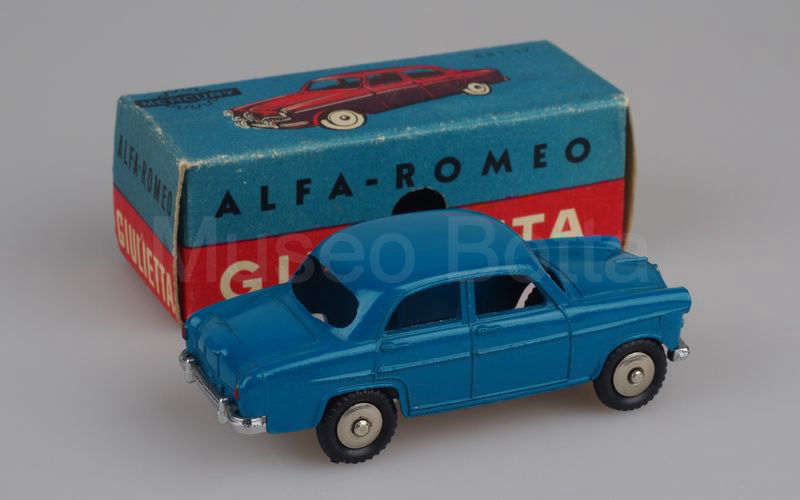 MERCURY 1:48 (17) Alfa Romeo Giulietta berlina 1955-1958 3° tipo blu medio