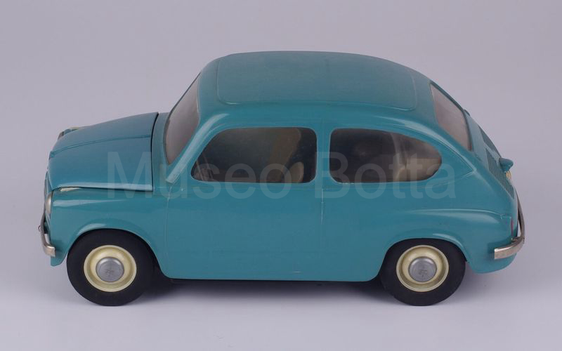 RIVAROSSI 1:13 Fiat 600 berlina 1955 - 1960 azzurro