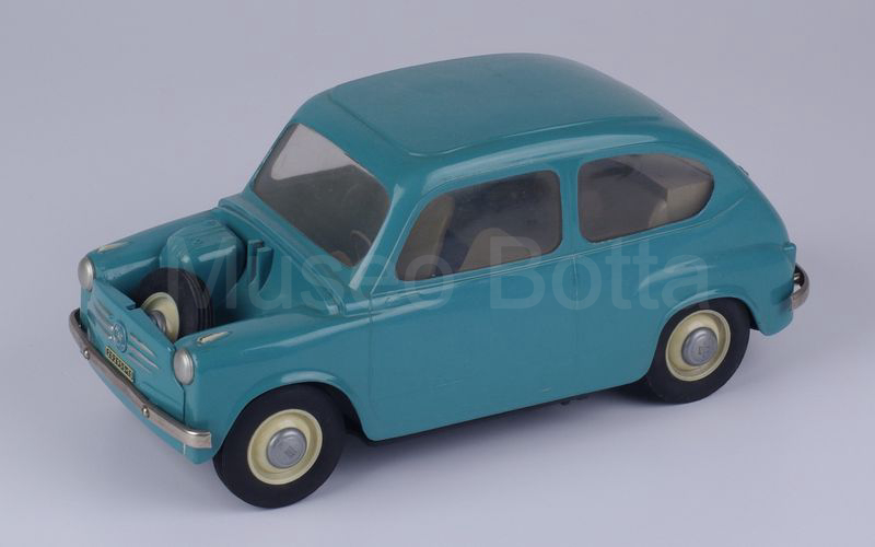 RIVAROSSI 1:13 Fiat 600 berlina 1955 - 1960 azzurro