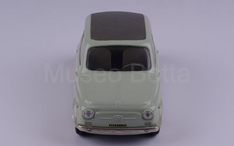 RIVAROSSI 1:13 Fiat Nuova 500 1957 - 1960 verde chiaro