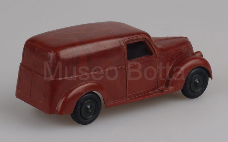 RIVAROSSI 1:45 Fiat 1100 furgone 1947 marrone