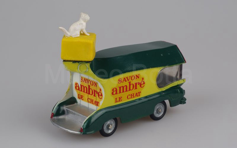 P.R. (5) Renault 1400kg furgone "SAVON AMBRÉ LE CHAT" Tour de France 1955 verde-giallo-verde