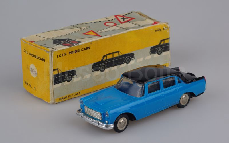 ICIS (1) Lancia Flaminia berlina 1957-1961 nero-blu medio