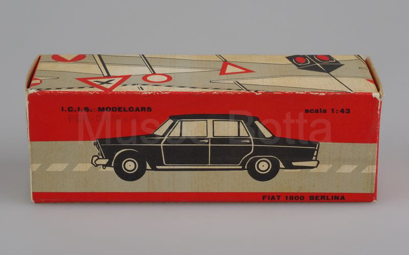 ICIS (11) Fiat 1800 berlina 1959-1961 nero-blu medio