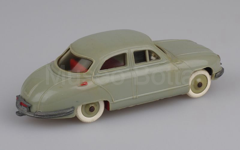 JEP 1:43 (1611) Panhard Dyna 55 berlina 1953-1959 grigio chiaro