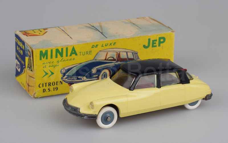 JEP 1:43 (1614) Citroën DS 19 berlina 1ª serie 1955-1967 nero-giallo