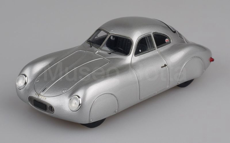 PREMIUM CLASSIXXS (18120) Porsche Tipo 64 1938 argento