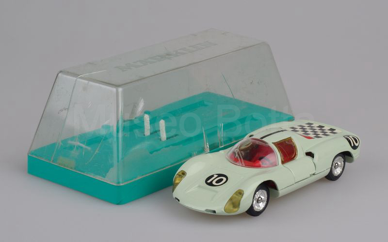 MÄRKLIN (1810) Porsche 910K (coda corta) coupé 1967 verde chiarissimo