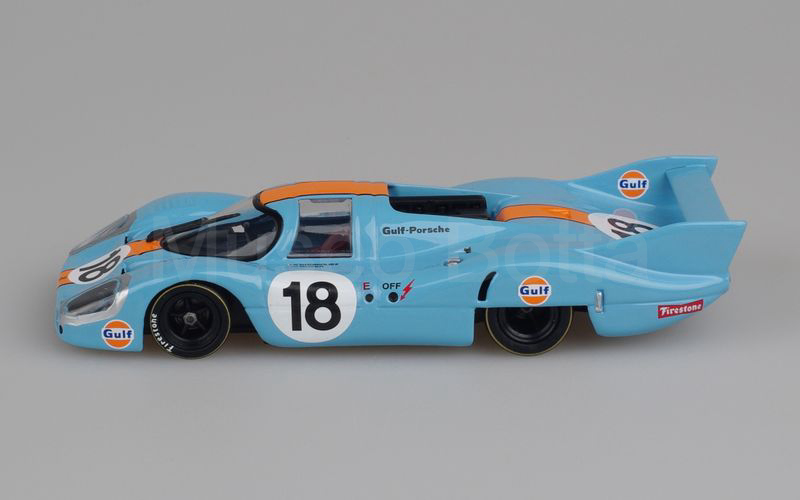 MINICHAMPS (430 716718) Porsche 917 coupé 5.0LH (coda lunga) 1971 GULF Le Mans 1971 n° 18 azzurro