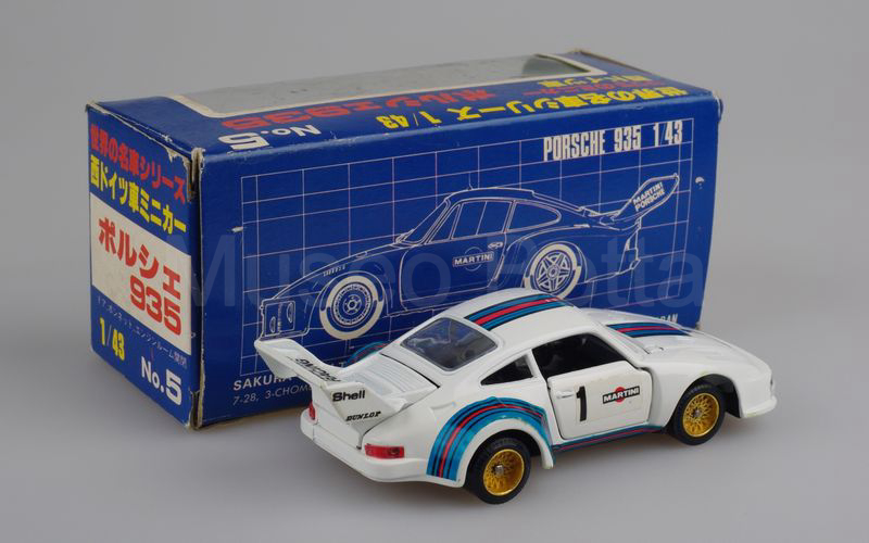 SAKURA (5) Porsche 935 2ª versione coda corta "MARTINI" n° 1 1976 bianco