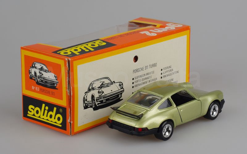 SOLIDO (63-1) Porsche 911 Turbo (930) coupé 1975-1977 verde chiaro metallizzato