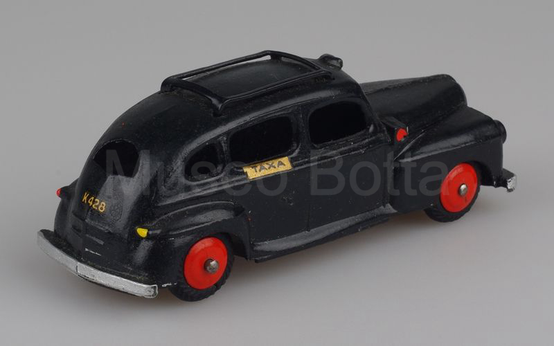 TEKNO (428-1a) Ford Fordor Deluxe 1946-1948 "TAXA" luce larga nero