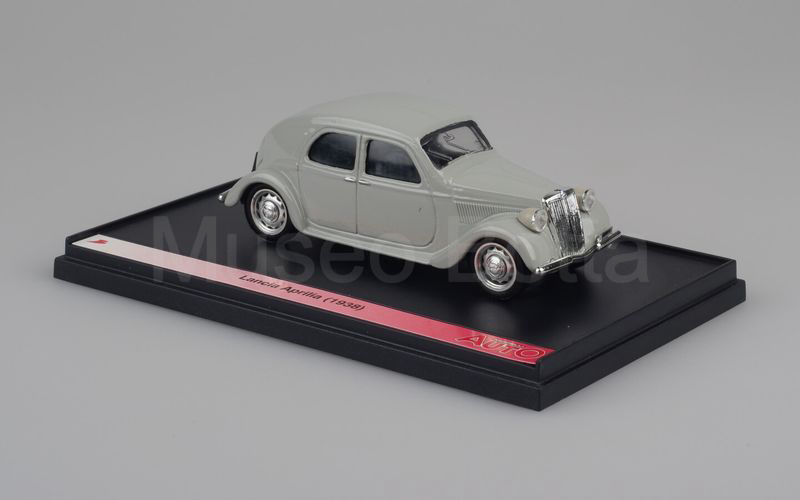 BRUMM PROMOZIONALE (S03/04) Lancia Aprilia 1938 "MODELLI AUTO" grigio chiaro