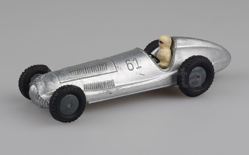 MÄRKLIN (5521/61) Mercedes Benz W154 GP 1938 argento