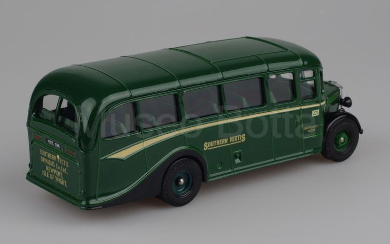 CORGI Classics (Q949/19) Bedford OB coach "SOUTHERN VECTIS"