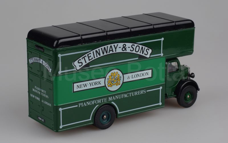 CORGI Classics (C953/4) Bedford Pantechnicon "STEINWAY & SONS"