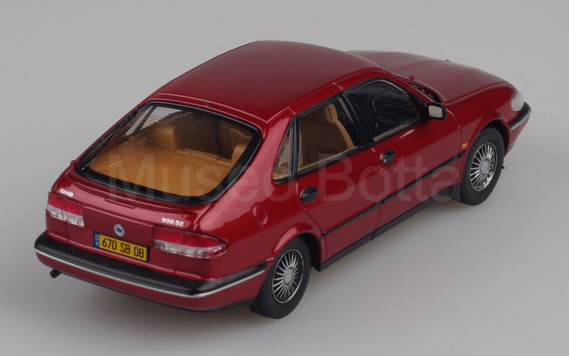 PREMIUM X (PRXD452) Saab 900 V6 berlina 1994 rosso scuro metallizzato