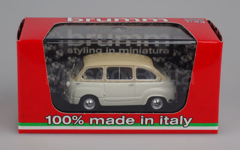 BRUMM (R333-09) Fiat 600D Multipla 1960 sabbia marina-grigio chiaro