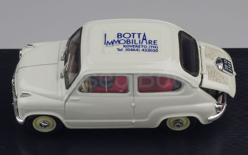 BRUMM (IB2010) Fiat 600 derivazione Abarth 750 "IMMOBILIARE BOTTA" grigio chiaro