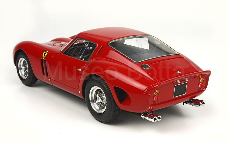 BBR MODELS 1:18 BBR MODELS 1:18 (P1807A) Ferrari 250 GTO 1962 rosso CON VETRINA