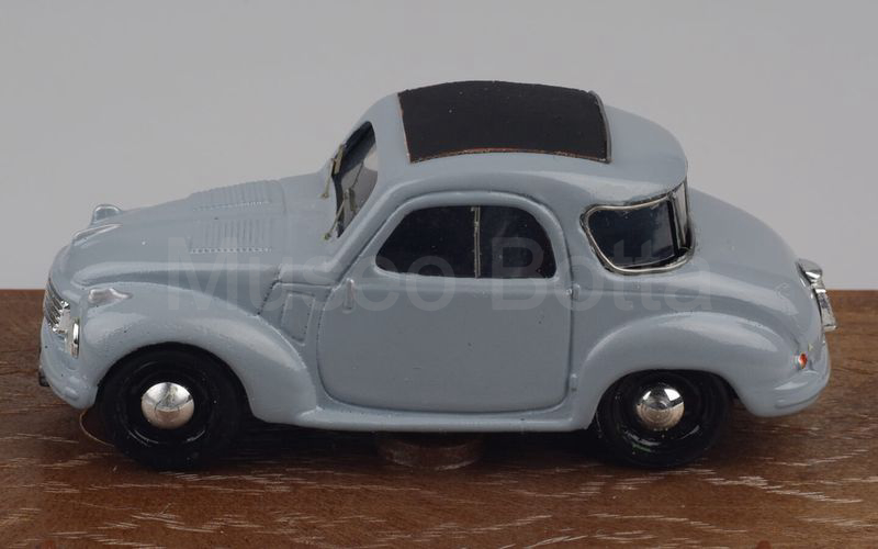 MUSEO BOTTA (VS015) Fiat 500C Francis Lombardi 1950 grigio chiaro