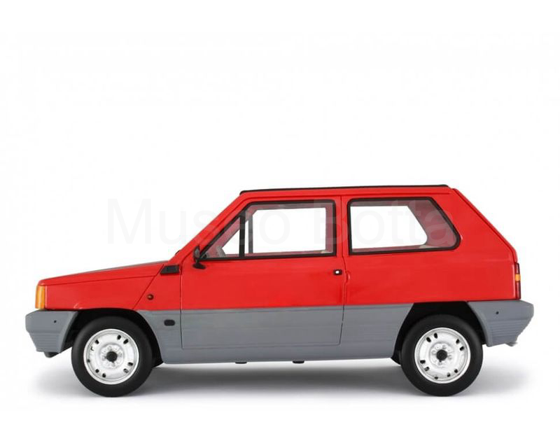 LAUDORACING-MODEL 1:18 (LM132A4) Fiat Panda 30 1980 rossa