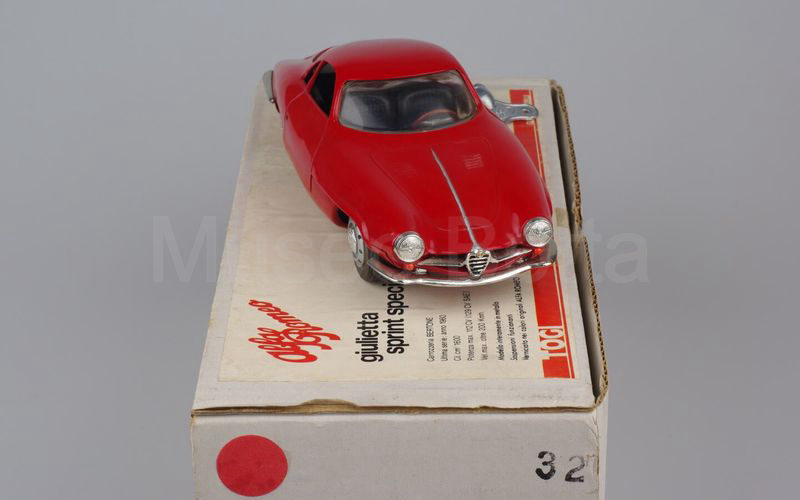 TOGI 1:23 Alfa Romeo Giulietta Sprint SS rosso